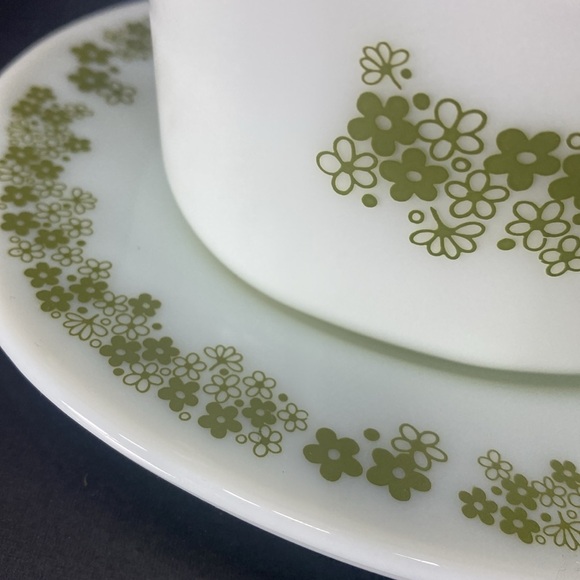 Pyrex Spring Blossom Gravy Boat With Underplate - Picture 2 of 10